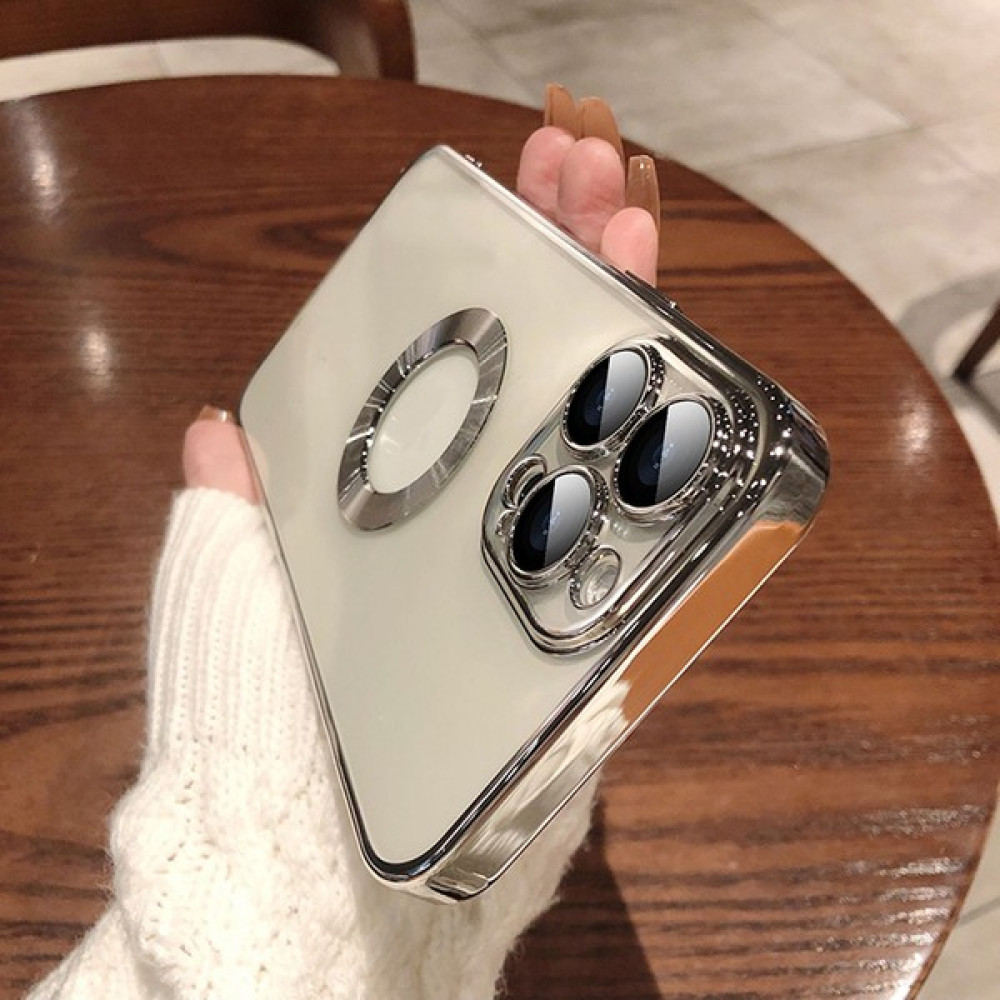 iPhone 14 Pro Max (6.7) Uyumlu Lüks Lens Korumalı Logo Gösteren Yumuşak Şeffaf Kaplama Kılıf - Gümüş Cep Telefonu Kılıfı Fiyatı