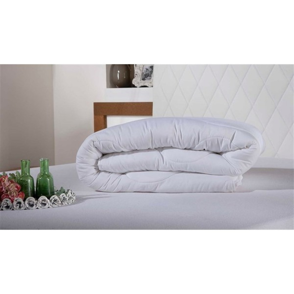 Istikbal Çift Kişilik Comfy Line Yorgan - 195 x 215 cm - Beyaz Yorgan Fiyatı