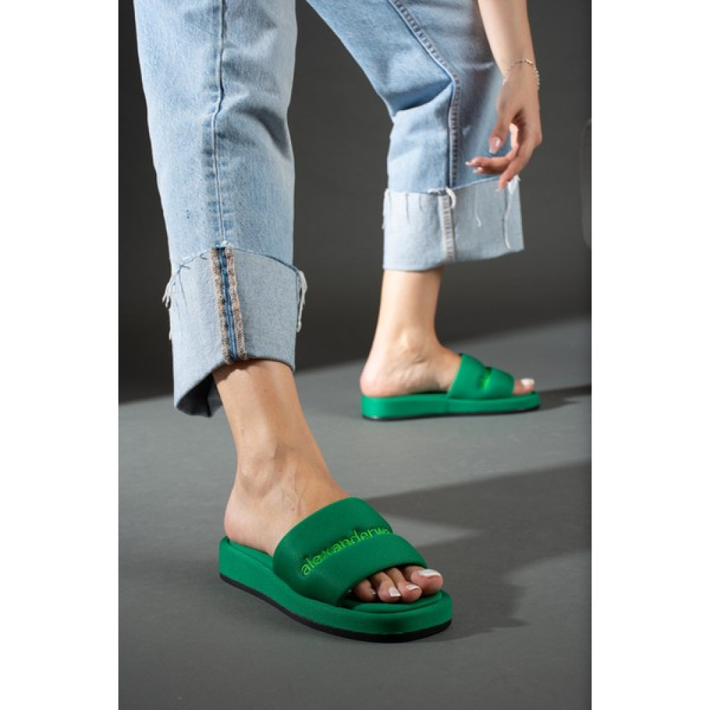Iye Shoes Kia Terlik Kadın Terlikleri ve Sandaletleri Fiyatı
