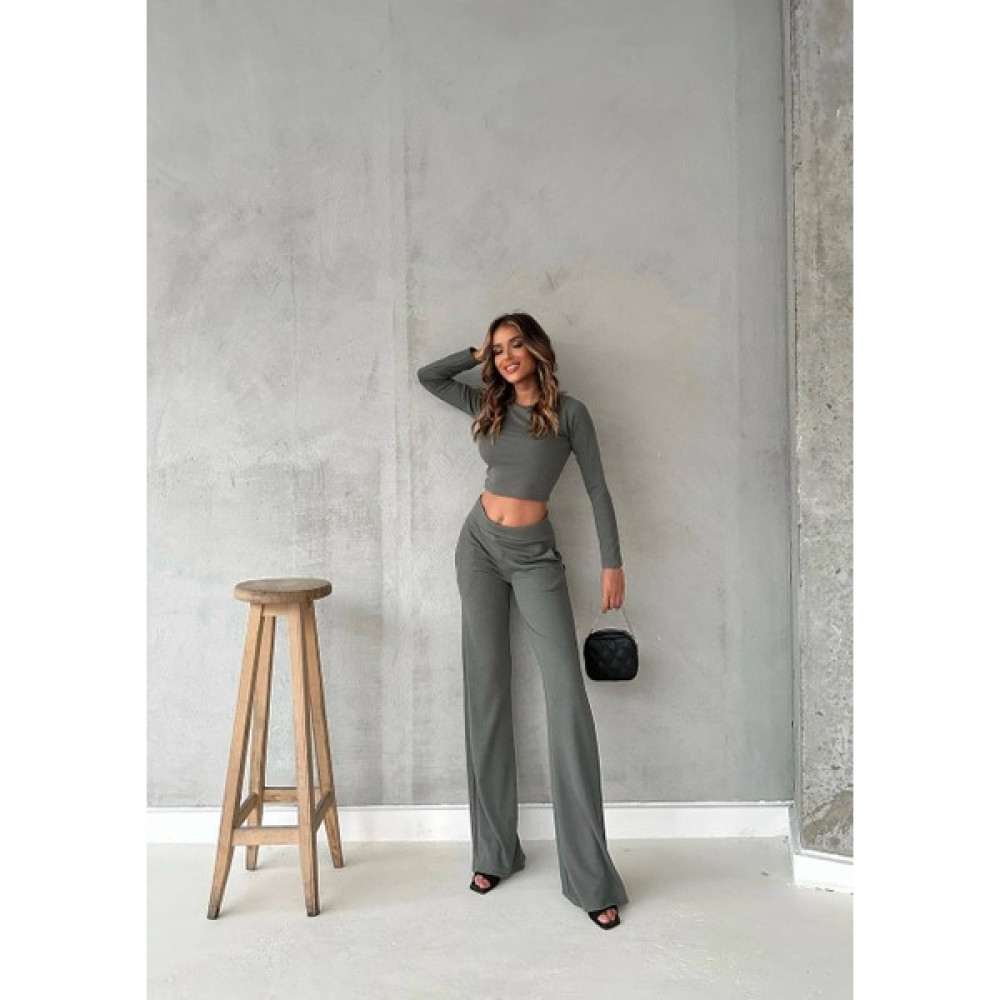 İz Grup Butik Burgu Kumaş Crop Takım Bayan Tulum ve Salopet Fiyatı