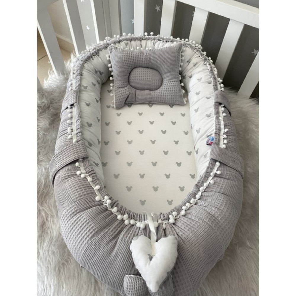 Jaju Baby Gri Wafle Pike Kumaş Micky Tasarım Ponponlu Babynest - 100 x 60 cm Park Yatak / Oyun Parkı Fiyatı