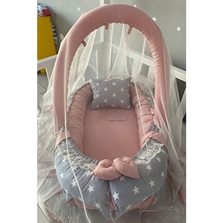 Jaju Baby Gri Yıldızlı Pudra Cibinlik ve Oyuncak Askılı Tasarım Yatak Tekerleksiz Konforlu Kullanım - Pembe Anne Bebek Oyuncak Fiyatı