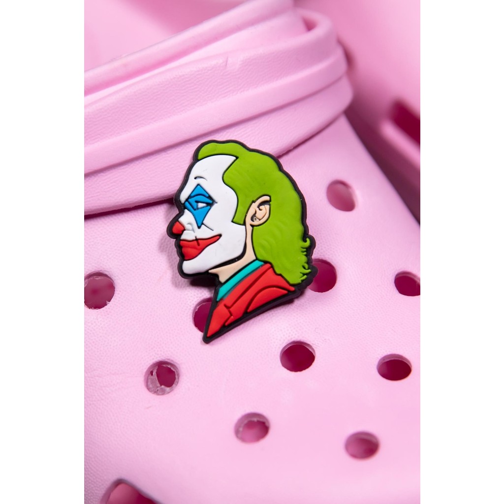 Joker Terlik Süsü Crocs Ayakkabılar ve Çantalar Fiyatı