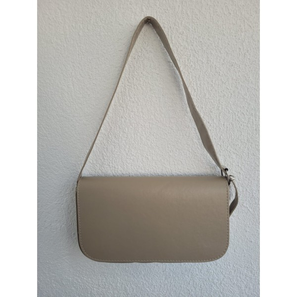 Kadın Çanta Kapaklı Kalıp Sırt Çantası (Outdoor) Fiyatı