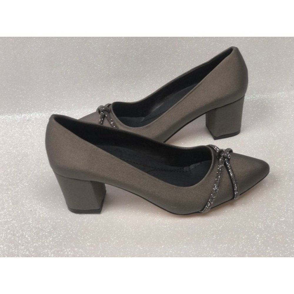 KAFKASLAR AYAKKABI Kafkaslar Taşlı Saten 6 Cm. 41-42 Numara Topuklu Bayan Stiletto Bayan Ayakkabı Topuklu Ayakkabı Fiyatı