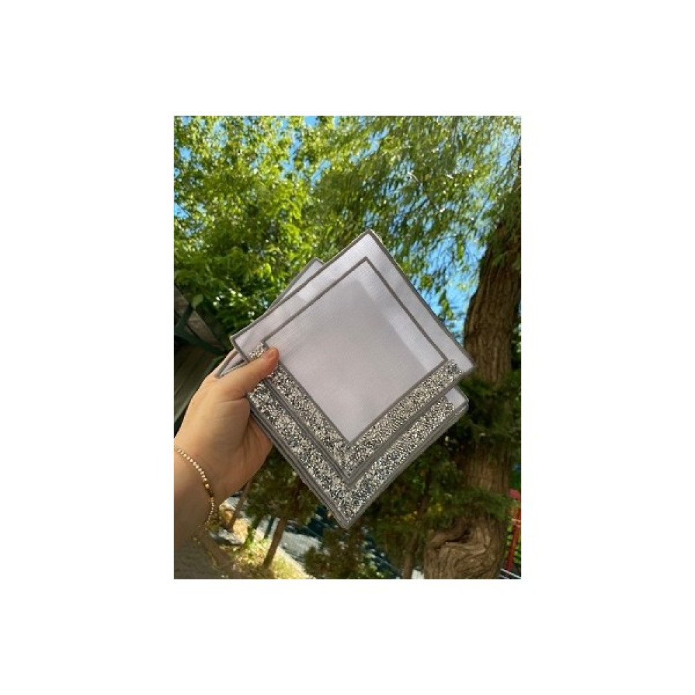 Kahve Yanı Sunum Peçete 6 Adet - 15 x 15 cm - Beyaz - Gümüş Amerikan Servis Fiyatı