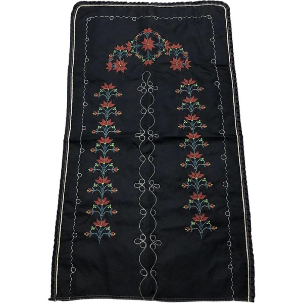Kandilli Çeyizlik Kanaviçe Etamin Işleme Nakışlı Siyah Seccade 70 x 120 - 80 x 120 cm - Renkli Seccade Fiyatı