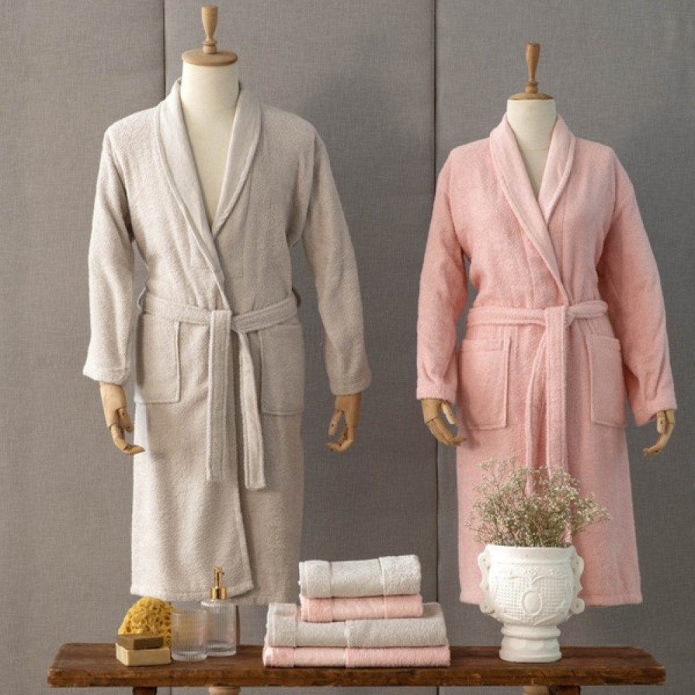 Karaca Home Casita Flos 6 Parça Taş Pudra Aile Bornoz Seti - S - M / L - XL - Pembe - Beyaz Bornoz Fiyatı