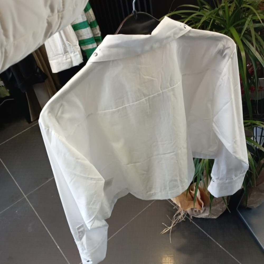 Karol Basic Moda Ens'ten Uzun Kollu Crop Rahat Kalıp Yaka Detay Gömlek Kadın Gömlek Fiyatı
