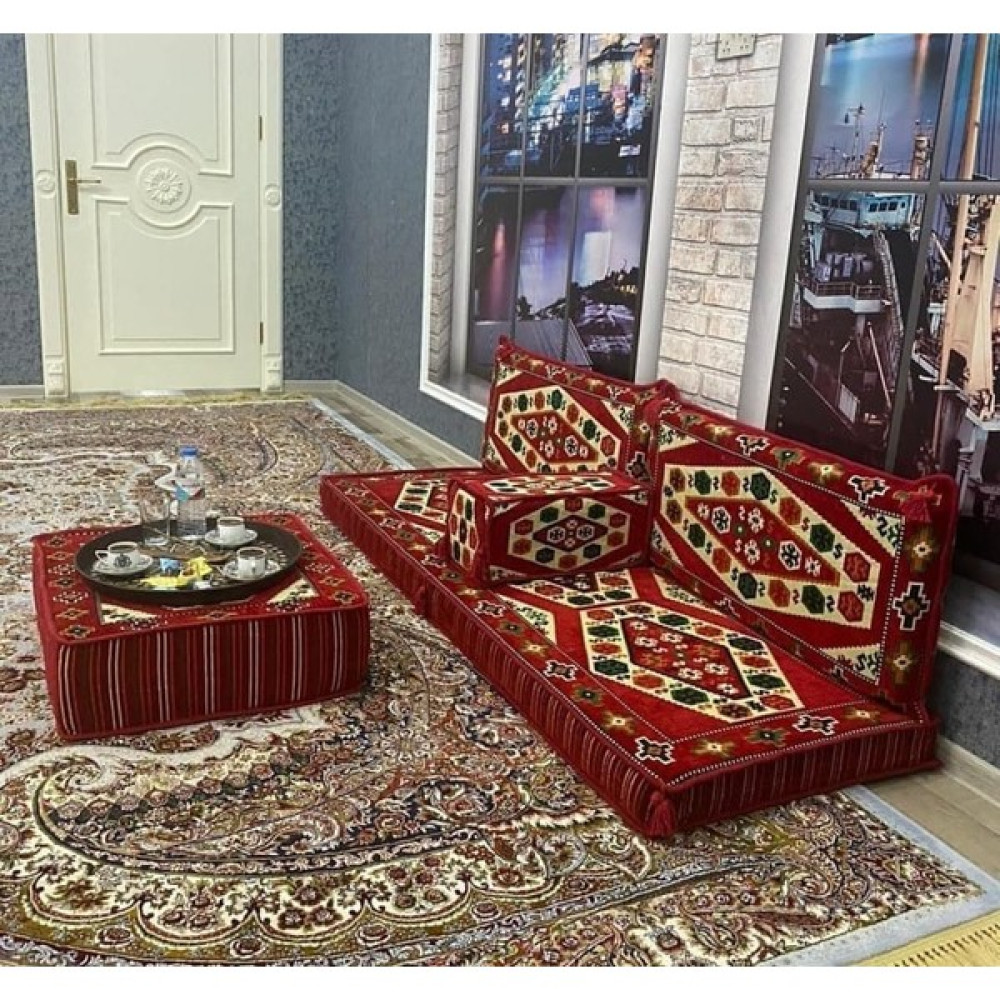 Kervan Trading Yöre Kırımızı Şark Köşesi - Renkli Puf Fiyatı