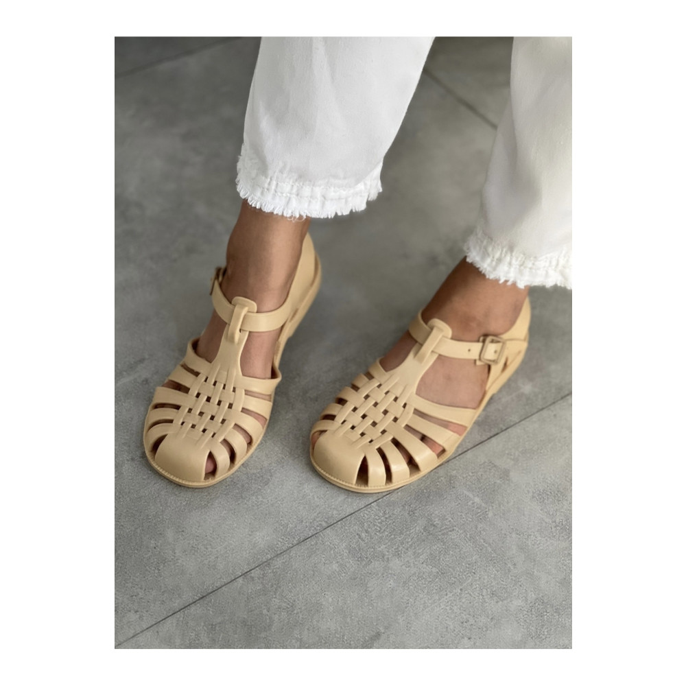 Kılıfoloji Jelly Kadın Sandalet 40 Beden Unisex Sandalet Fiyatı