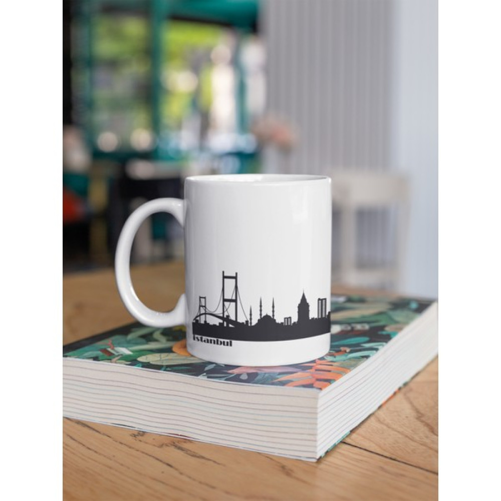 Kio Tasarım İstanbul Türkiye Şehir Silüeti Siyah Beyaz Baskılı Kahve Çay Kupası Kupa Beyaz Porselen Mug Sevgililer-İş Arkadaşı-Doğum-Günü Hediyesi ... Fincan / Bardak / Kahve Takımı Fiyatı