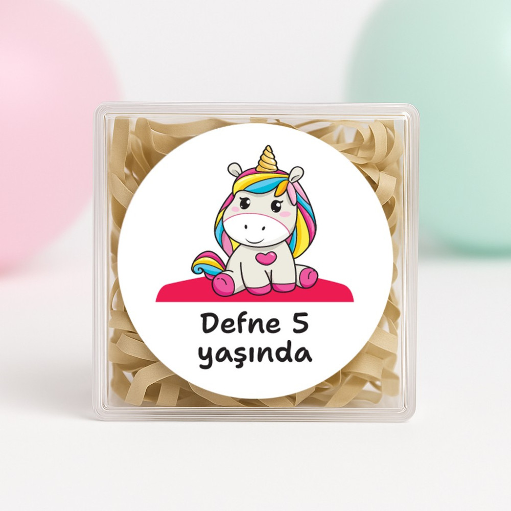 Kişiye Özel Unicorn Temalı Doğum Günü Temalı Baskılı Yapışkanlı Etiket 4 cm Yuvarlak 24 Adet - 1 - Beyaz Okul Etiketi Fiyatı