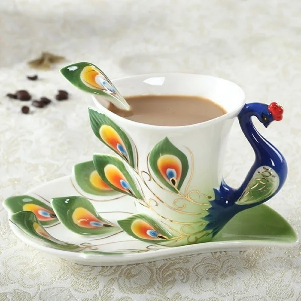 Kuadu Shop Bir Stil 180ML Eacock Kahve Kupaları Tabağı ve Kaşıkla 3D Yaratıcı Seramik Bardaklar Renkli Emaye Porselen Çay Su Şişesi Noel Hediyesi (... Çay / Çaydanlık Setleri Fiyatı