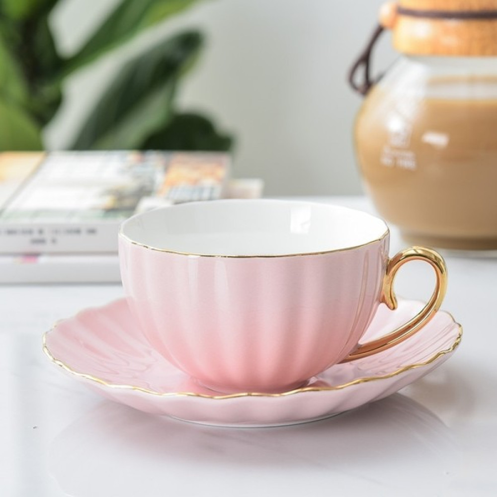 Kuadu Shop Stil1 Stil Pembe Şirin Yaratıcı Porselen Fincan ve Tabağı Seramik Sade Çay Takımları Modern Tasarım Kahve Fincanları Tazas Para Cafe (Yu... Çay / Çaydanlık Setleri Fiyatı