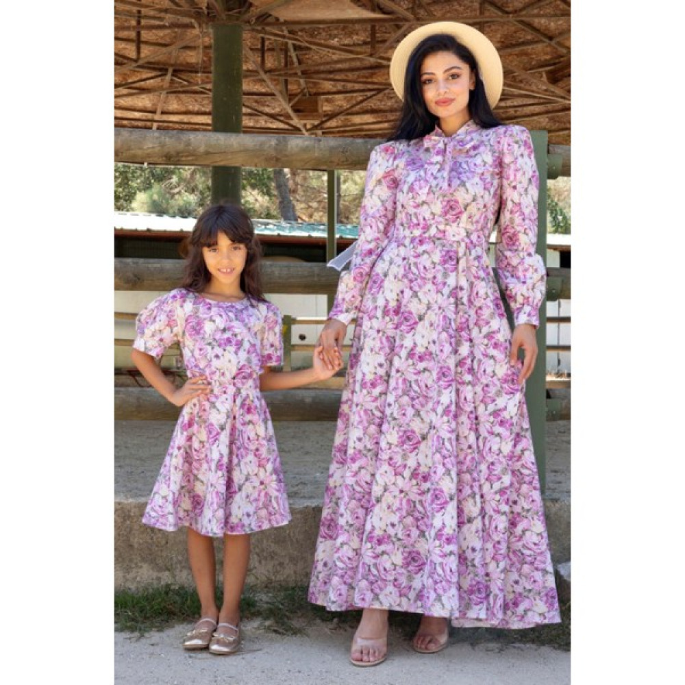 Küçüğüm Butik Tesettür Pembe Pastel Çiçekli Boyundan Bağlamalı Kloş Anne Kız Kombini (Tekli Satılmaktadır) Elbise Fiyatı
