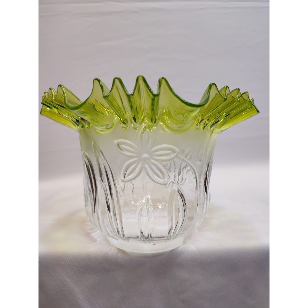 Kuğulu Avize Kıvırcık Abajur Camı Açık Yeşil - Şeffaf Renkli (Alt Çap: 10.00cm-h:15.50cm) Avize Fiyatı
