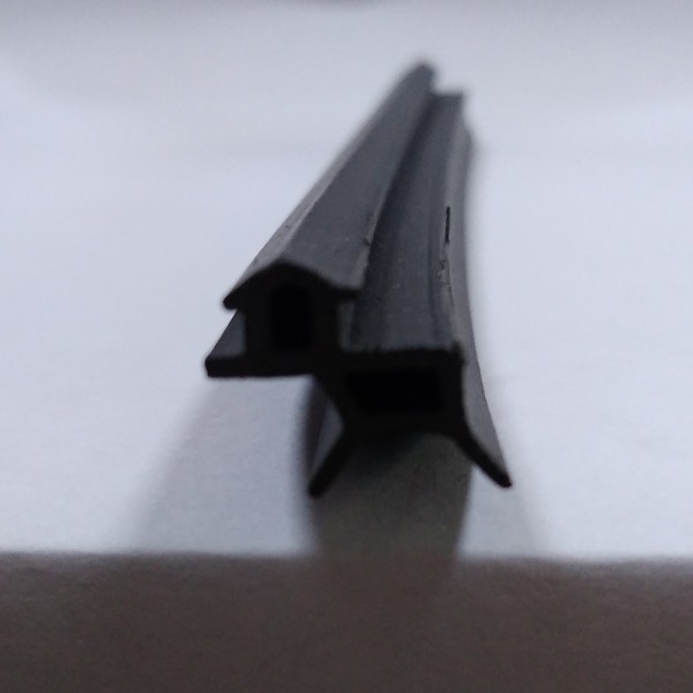 Larende Plastik Pimapen Kapı Pencere Contası Pvc Fitili Siyah Fitil 10 Metre Dış Cephe Yalıtım Malzemeleri Fiyatı