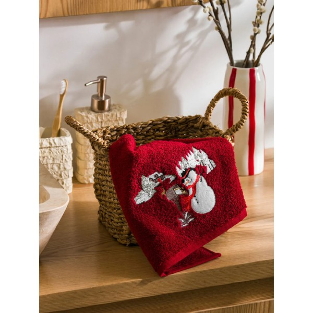 LCW Home Kırmızı Yılbaşı Temalı Pamuklu Yüz Havlusu 50 x 80 cm - 50 x 80 cm El / Yüz Havlusu Fiyatı