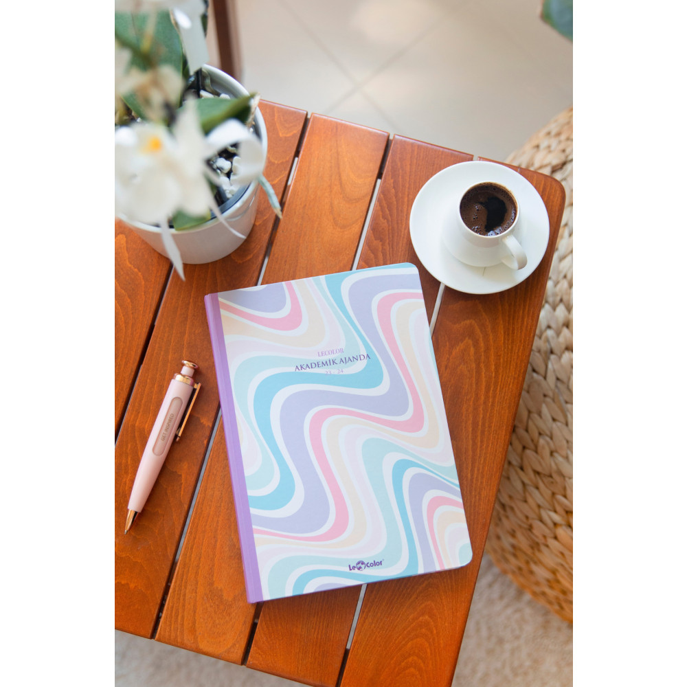 Le Color 17 Aylık Akademik Ajanda 17x24 Ciltli 23/24 Stickerlı Wave Purple Ajanda Fiyatı
