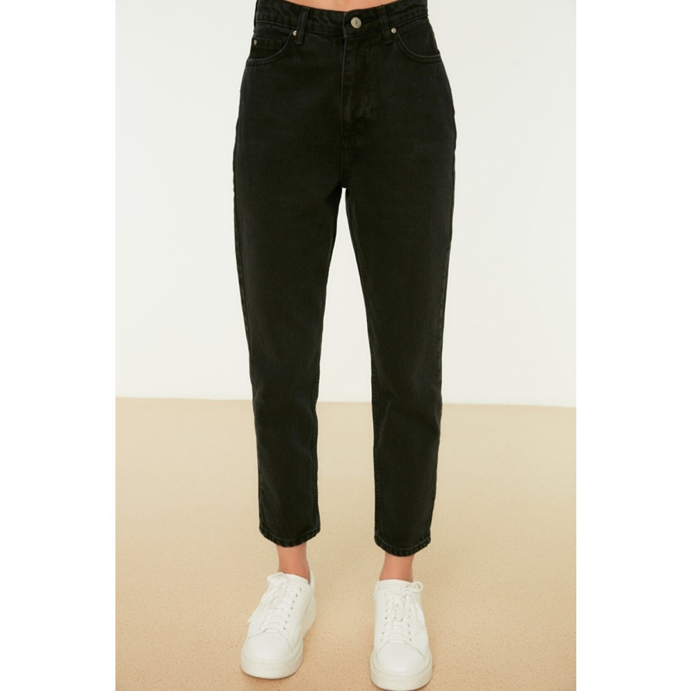 LİMABEL Yüksek Bel Siyah Mom Kot Pantolon Likralı Solmaz Siyah Ekstra Rahat Mom Jeans 31 Beden Kadın Pantolon Fiyatı