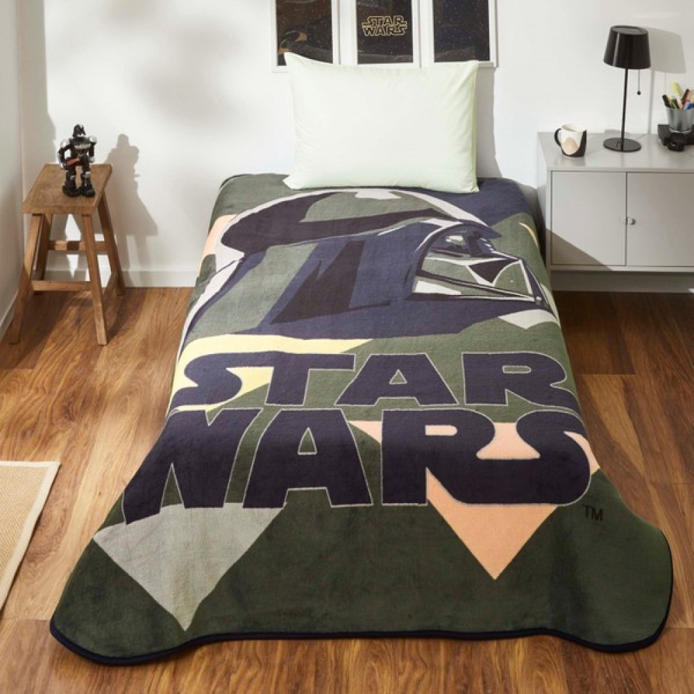 Lisanslı Star Wars Evergreen Tek Kişilik Battaniye - 160 x 220 cm - Koyu Yeşil Battaniye Fiyatı