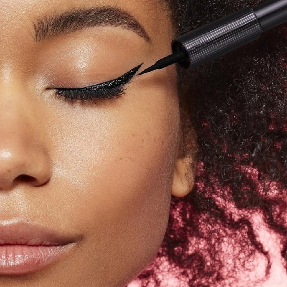L'Oréal Paris Infaillible 24H Vinyl Eyeliner - Siyah Eyeliner Fiyatı