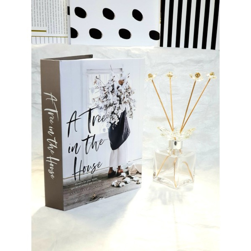 Lovely Book & Book Kitap Kutu A Tree In The House Fashion Ev Dekoratif Kutu - Krem Eşya Saklama Kutusu Fiyatı