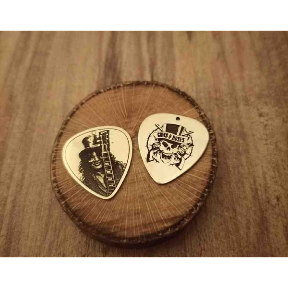 Luffy Design Guns'n Roses 2''li Metal Pena Set Elektro Gitarlar Fiyatı