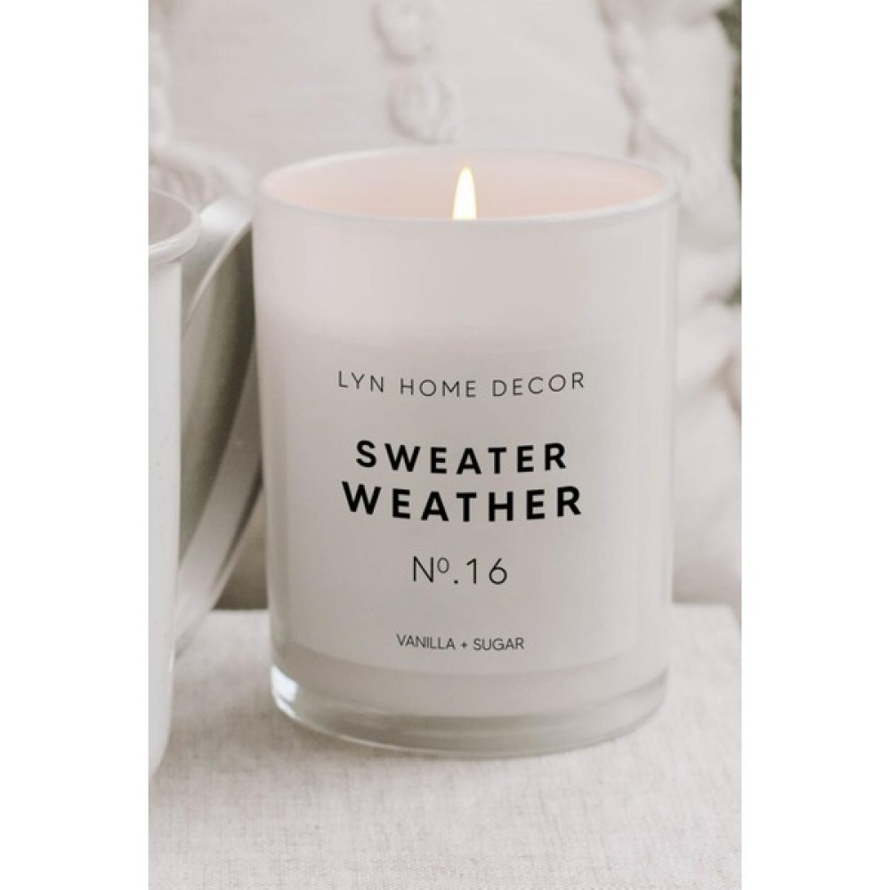 Lyn Home & Decor Sweater Weather Büyük Boy Beyaz Bardak Mum Vanilyalı - Renkli - 1 Adet Dekoratif Mum Fiyatı
