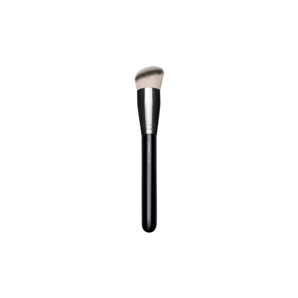 M.A.C Makyaj Fırçası - 170 Synthetic Rounded Slant Brush 773602399529 Makyaj Fırça ve Aksesuarları Fiyatı