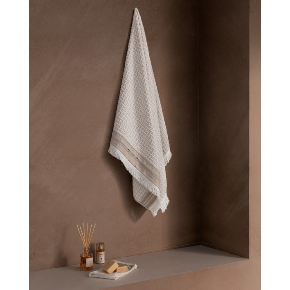 Madame Coco Elaine Banyo Havlusu - 50 x 70 cm - Bej Banyo Havlusu Fiyatı