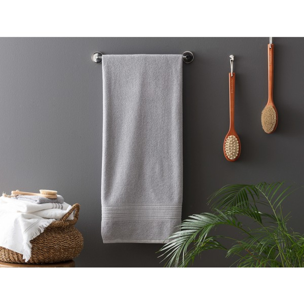 Madame Coco Stripe Armürlü Banyo Havlusu - Gri - 80x150 cm - 80 x 150 cm - Renkli Banyo Havlusu Fiyatı