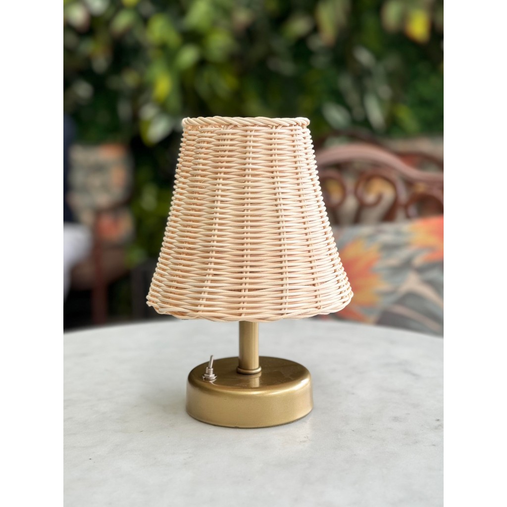 Maison Avf Rattan & Bambu Masa Üstü Kablosuz Pilli Abajur Masa Lambası Eskitme Gold Ofis Masa Lambası Fiyatı