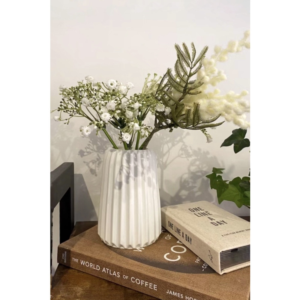 Mandalin Store Çizgili Dekoratif Beton Vazo 15 Cm Vazo Fiyatı