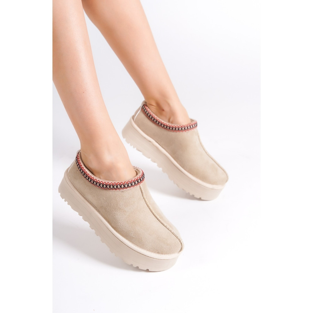 marceline Kadın/Kız Mini Bej İçi Tüylü Süet Yarım Bot & Ev Terliği Kalın Taban 40 Beden Unisex Sandalet Fiyatı