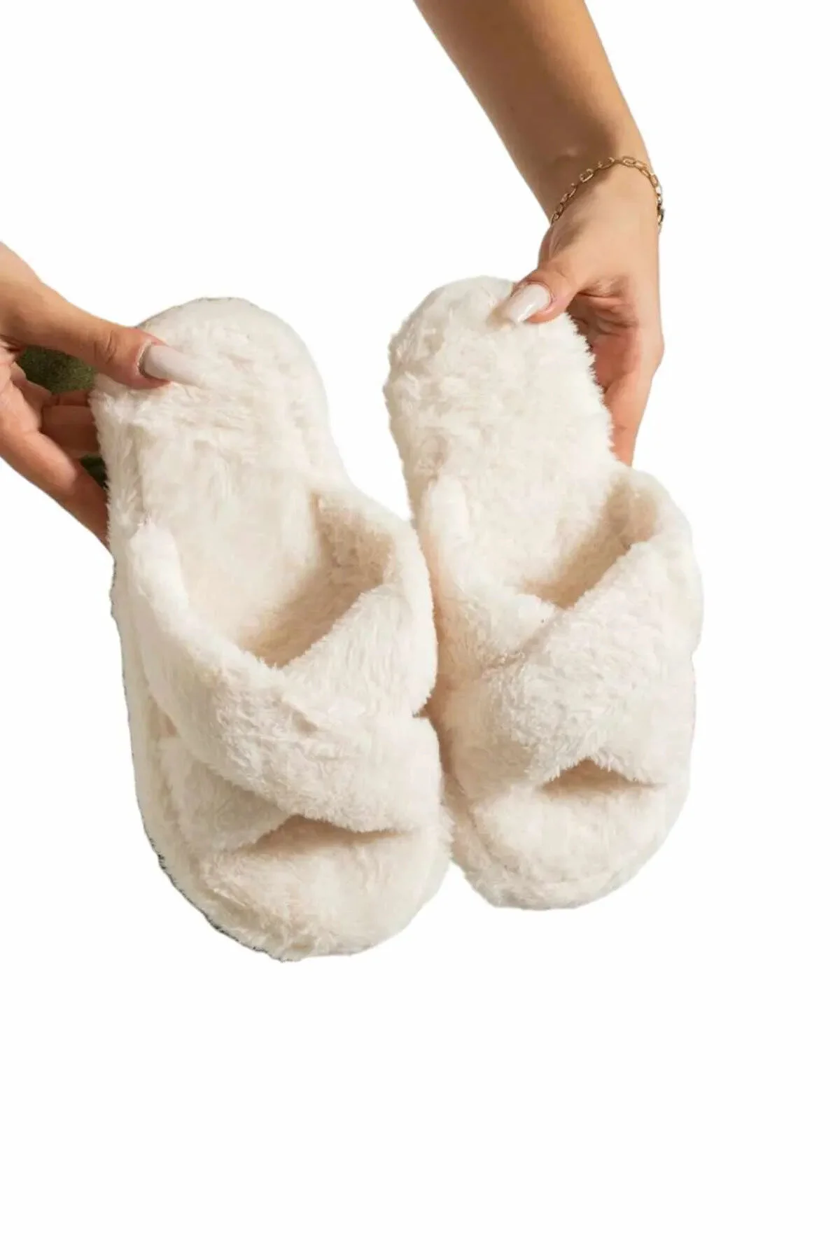 Mare Beyaz Krem Bej Tüylü Ev Terliği 38-39 Beden" Unisex Sandalet Fiyatı