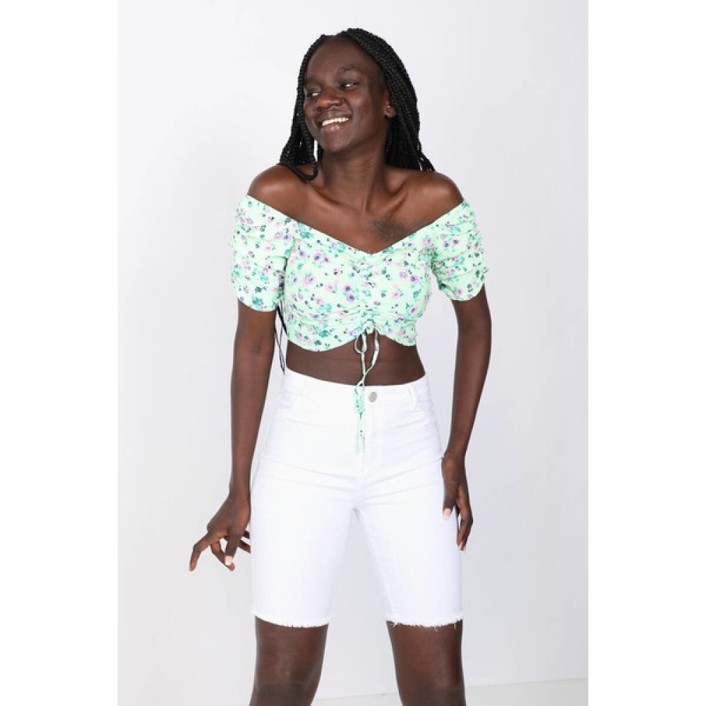 Markapia Woman Kadın Renkli Çiçekli Sırtı Gipeli Crop Bluz Bluz Fiyatı