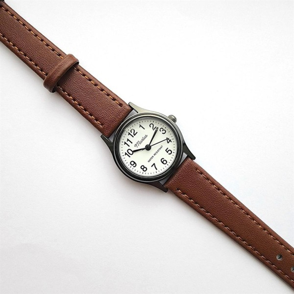 Marlas Retro Kadın Saati, Vintage Tasarım, Klasik, Siyah Kasa Rengi, Minimal Tasarım, Açık Kahverengi Kayış Kordon, Beyaz Kadran Kol Saatleri Fiyatı