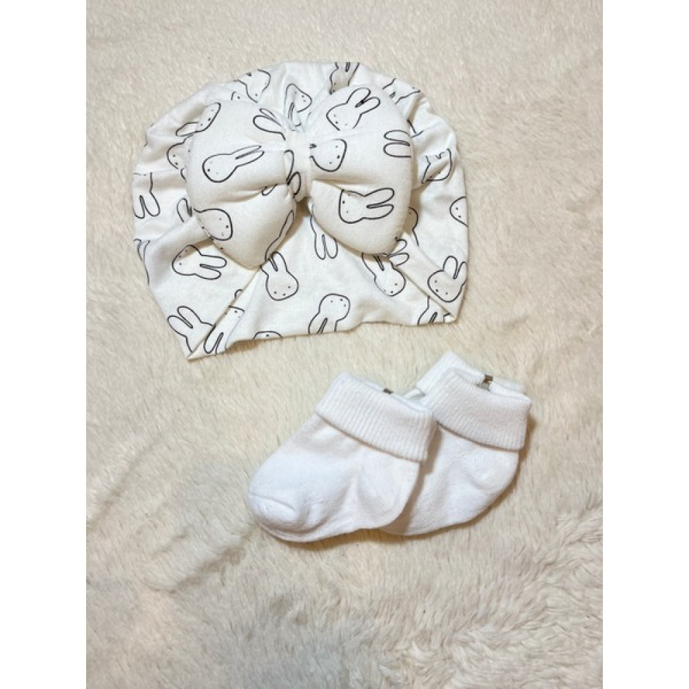 Masal Baby Kids Kız Bebek Bone Siyah Tavşan Desenli Beyaz Renkte Bebek Bonesi & 2 Adet Kıvrık Bebek Çorap Bebek Saç Bandı Fiyatı