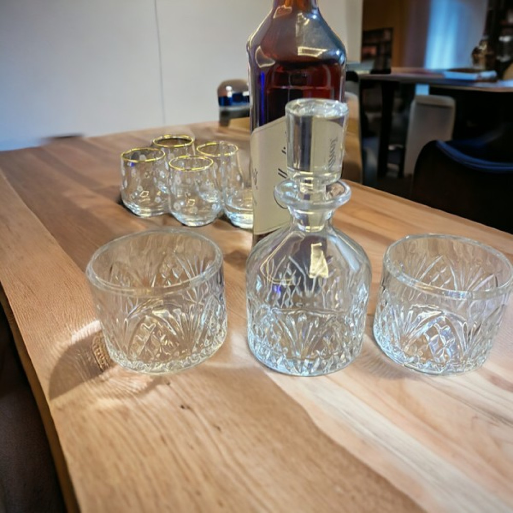 Massima Callistodesigtr El Yapımı 2 Bardaklı Whisky Şişesi Seti Hediyelik - 280 ml Sürahi Fiyatı