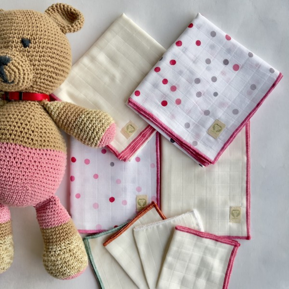 Mayu Baby Collection 2 Adet Müslin Kundak, 2 Adet Müslin Omuz Örtüsü ve 4 Adet Müslin Ağız Mendil Seti, Yenidoğan Seti - Renkli Hamilelik ve Emzirme Fiyatı