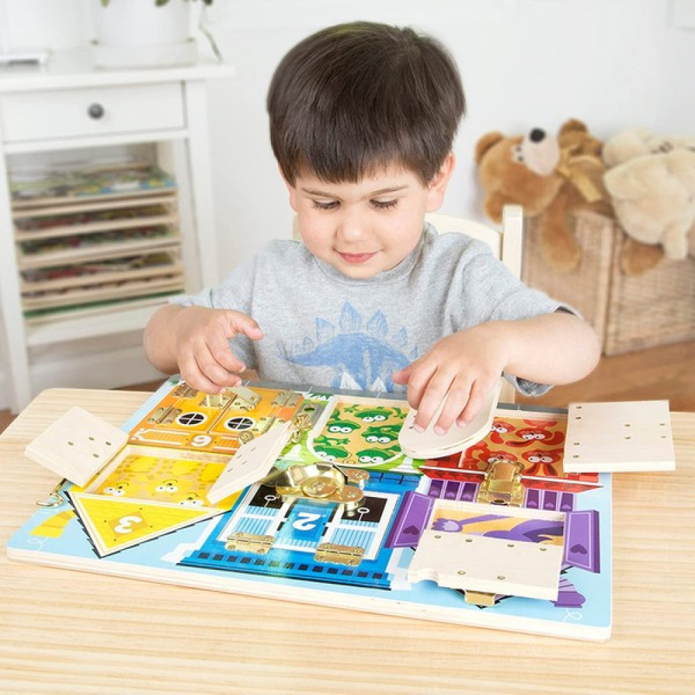 Melissa&Doug Ahşap Çilingir Tahtası Bebek Oyuncakları Fiyatı