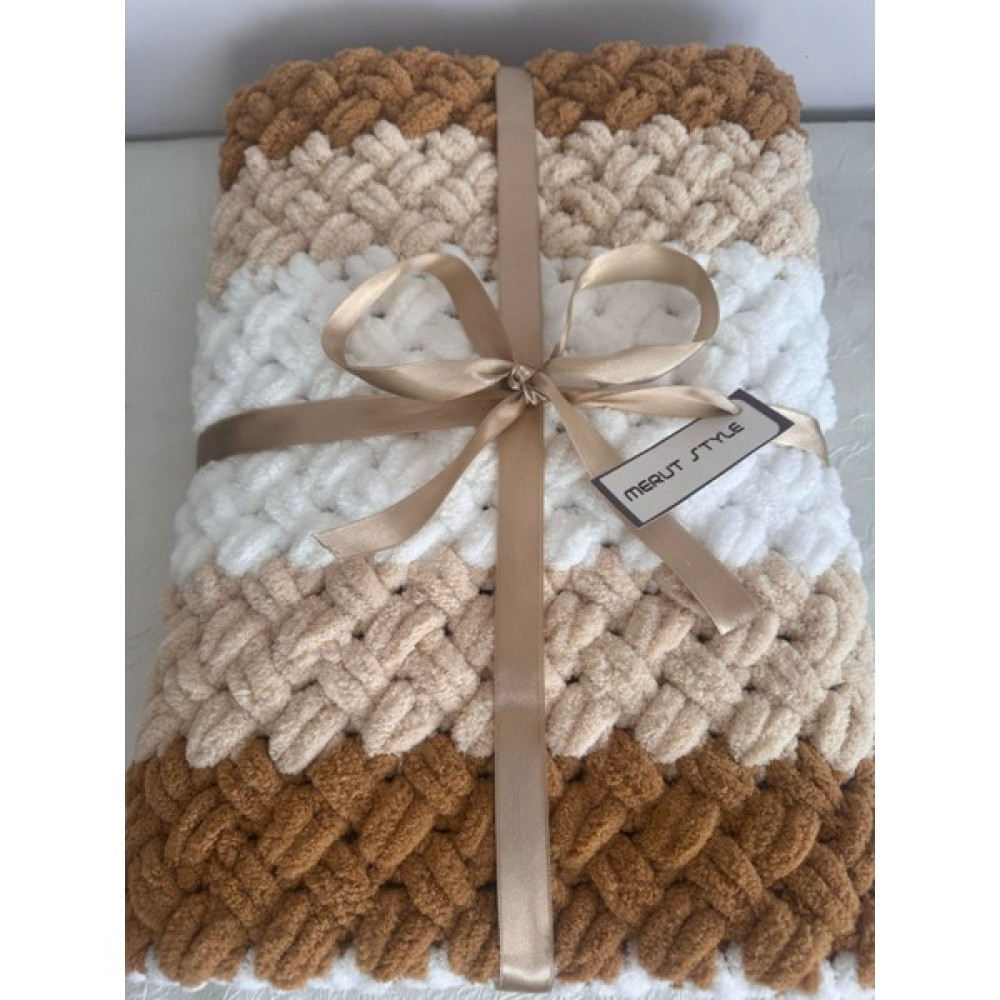 Merut Style El Örgüsü Puffy Hasır Desen Bebek ve tv Battaniyesi - 100 x 180 cm - Karışık Renk Battaniye Fiyatı