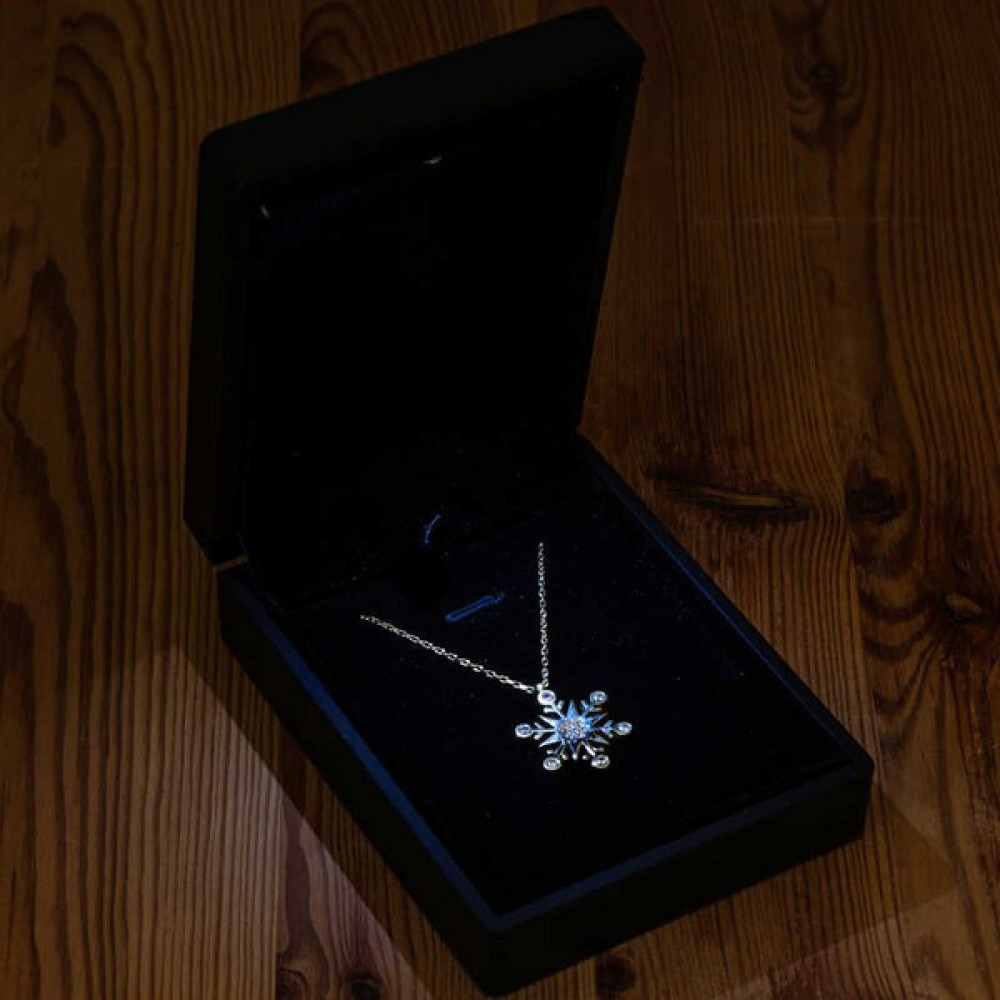 Mevafa Gümüş Işıklı Kutulu Aquamarine Taşlı Kar Tanesi Kadın Kolye - standart Gümüş Kolye Fiyatı