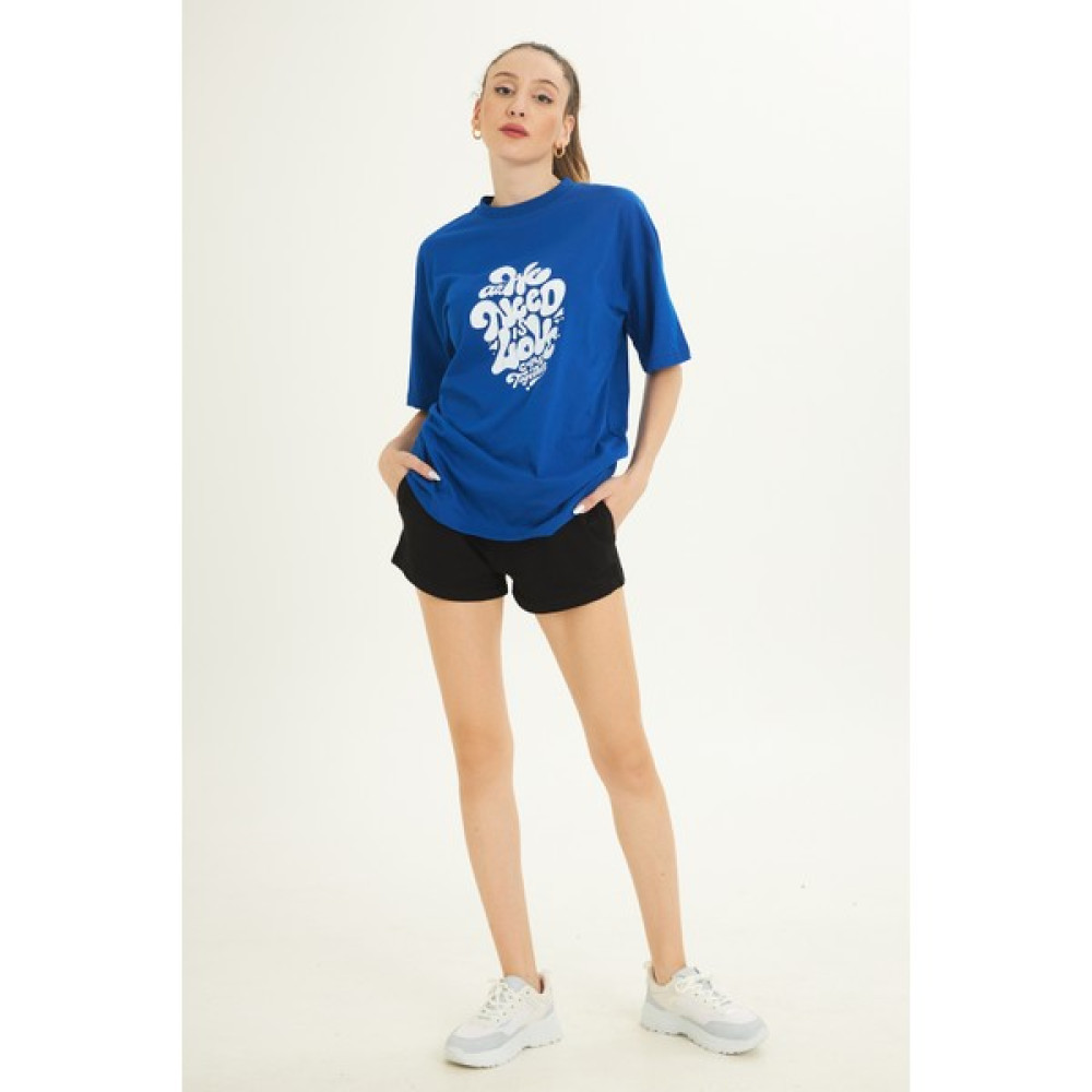 Mezzo O Yakaoversize Need Is Love Baskılı T-Shirt Saks Bayan T-shirt Fiyatı