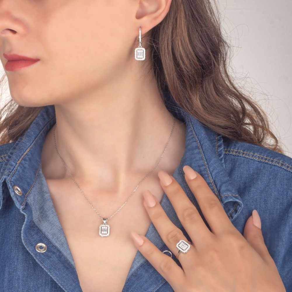 Miavi Silver 925 Ayar Gümüş Baget Taşlı Trapez Takı Seti - 15 Gümüş Kolye Fiyatı