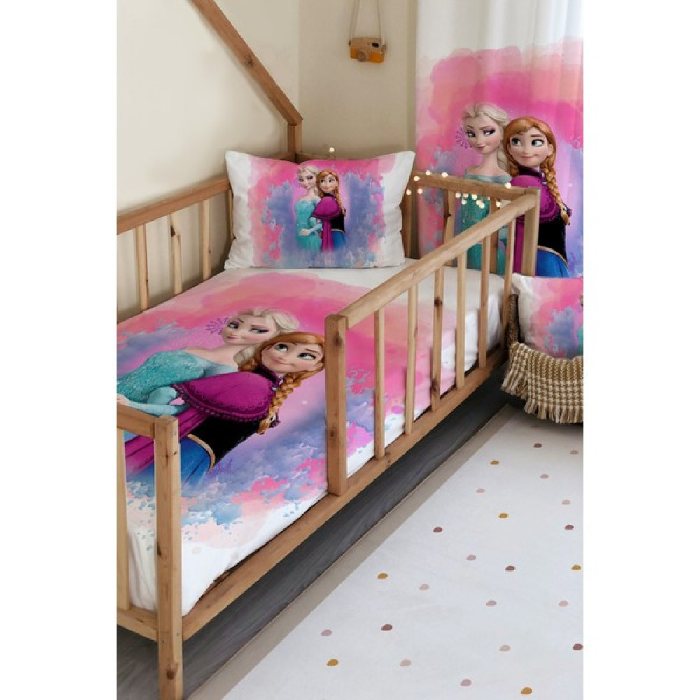Milroma Prenses Kız ve Arkadaşarı Desenli Kadife Doku Dekoratif Genç ve Çocuk Yatak Örtüsü - Renkli - 140 x 220 cm Yatak Örtüsü Fiyatı