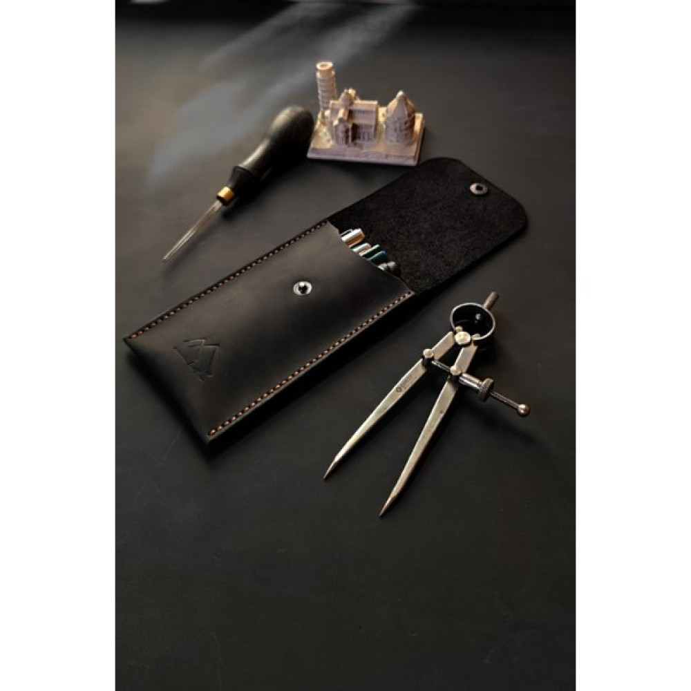 Minoa Leather Deri Kalemlik Siyah Crazy Hakiki Gerçek Deri - El Yapımı Kalemlik & Hediyelik Minimalist - Gece Siyahı Kalemlik (Kalem Kutusu) Fiyatı