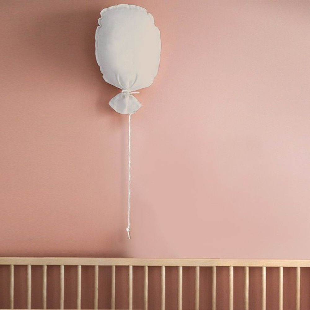 Miomundo Bebek Çocuk Odası Uçan Balon Dekoratif Yastık 27 x 42 cm - Beyaz Bebek Odası Duvar Süsü Fiyatı